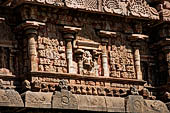 The great Chola temples of Tamil Nadu - The Brihadisvara temple of Gangaikondacholapuram. Sculptures of the vimana. 